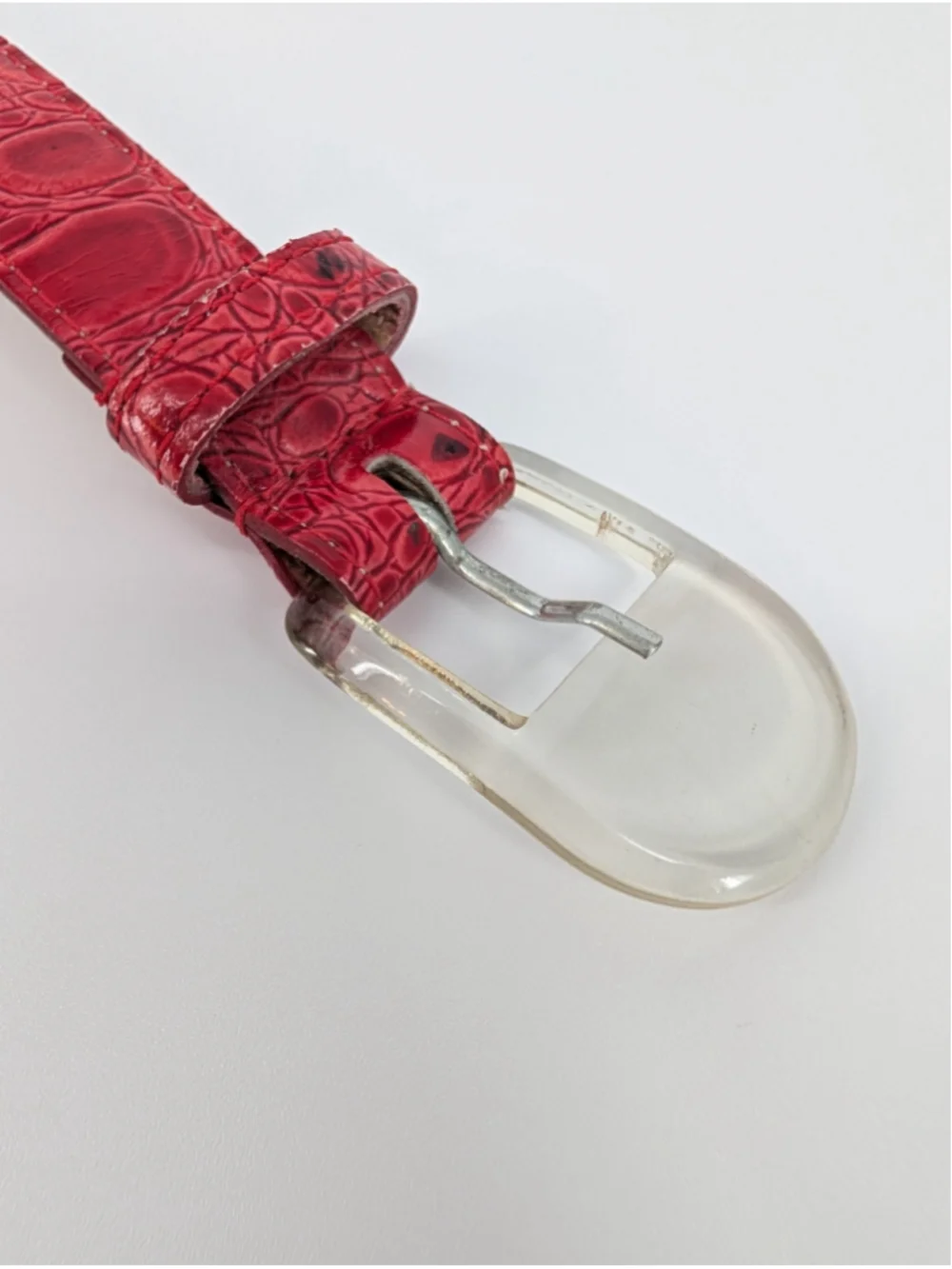 Vintage Schaffer Red Croc Embossed Belt Clear Acrylic Buckle 28-31 Lipstick Red
